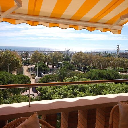 Lets Holidays Apartment Sea Views In ברצלונה מראה חיצוני תמונה