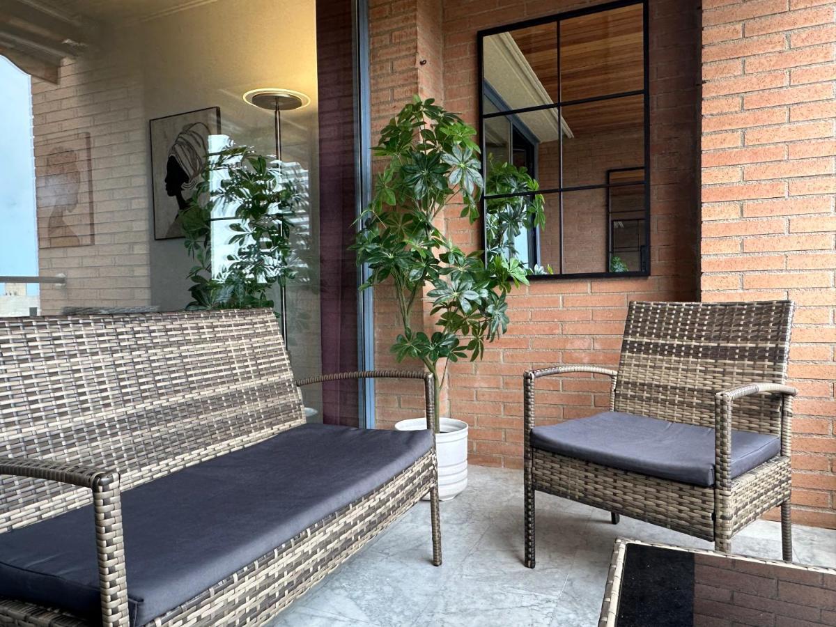 Lets Holidays Apartment Sea Views In ברצלונה מראה חיצוני תמונה