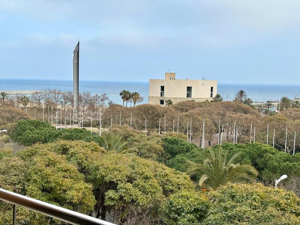 Lets Holidays Apartment Sea Views In ברצלונה מראה חיצוני תמונה