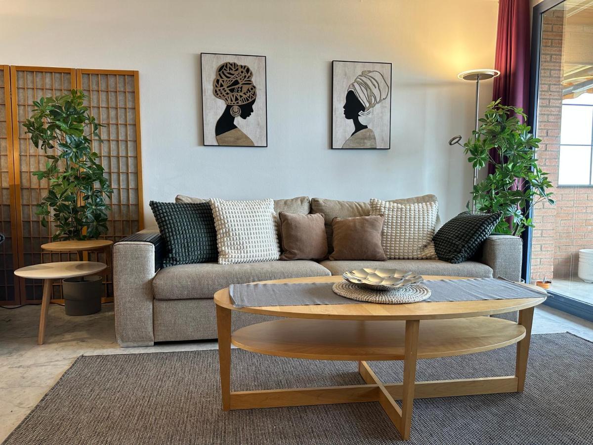 Lets Holidays Apartment Sea Views In ברצלונה מראה חיצוני תמונה
