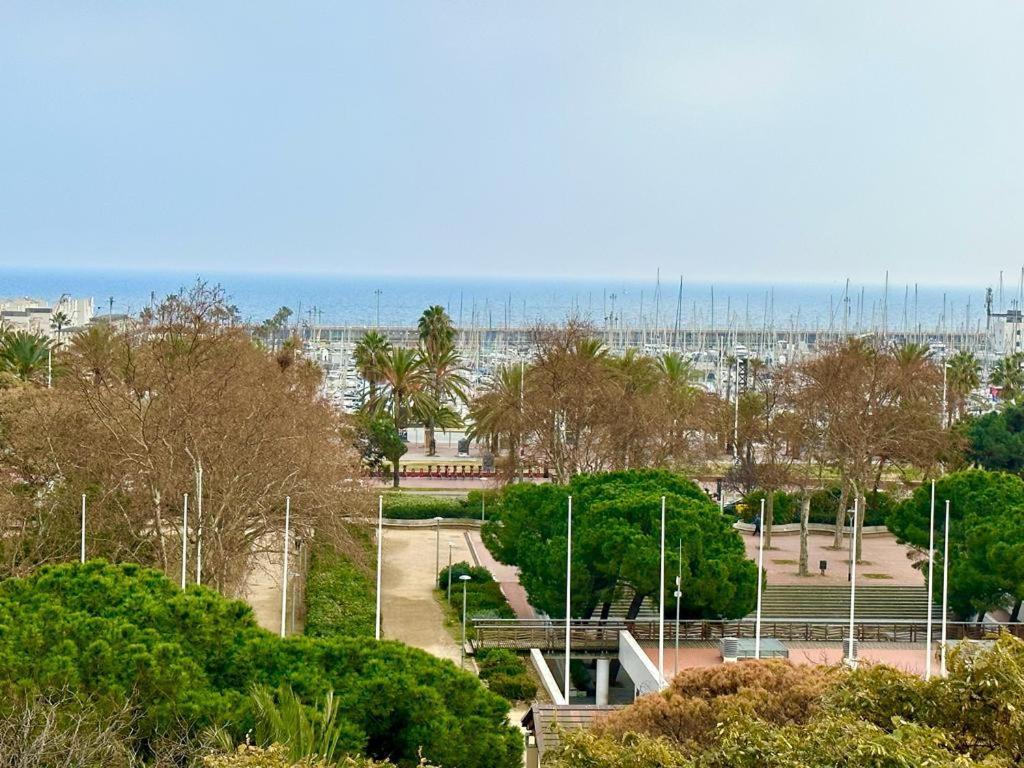 Lets Holidays Apartment Sea Views In ברצלונה מראה חיצוני תמונה